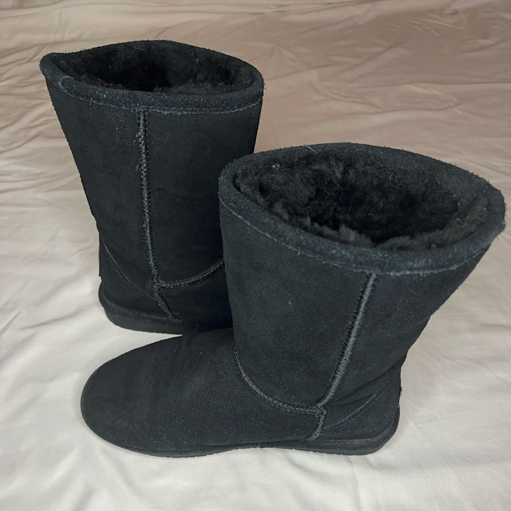 Black Bearpaw Boots! - image 4